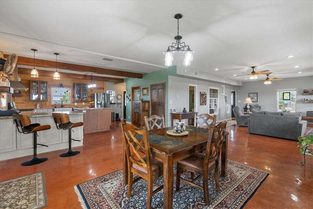 623 Nakishwana Circ Property Photo 8