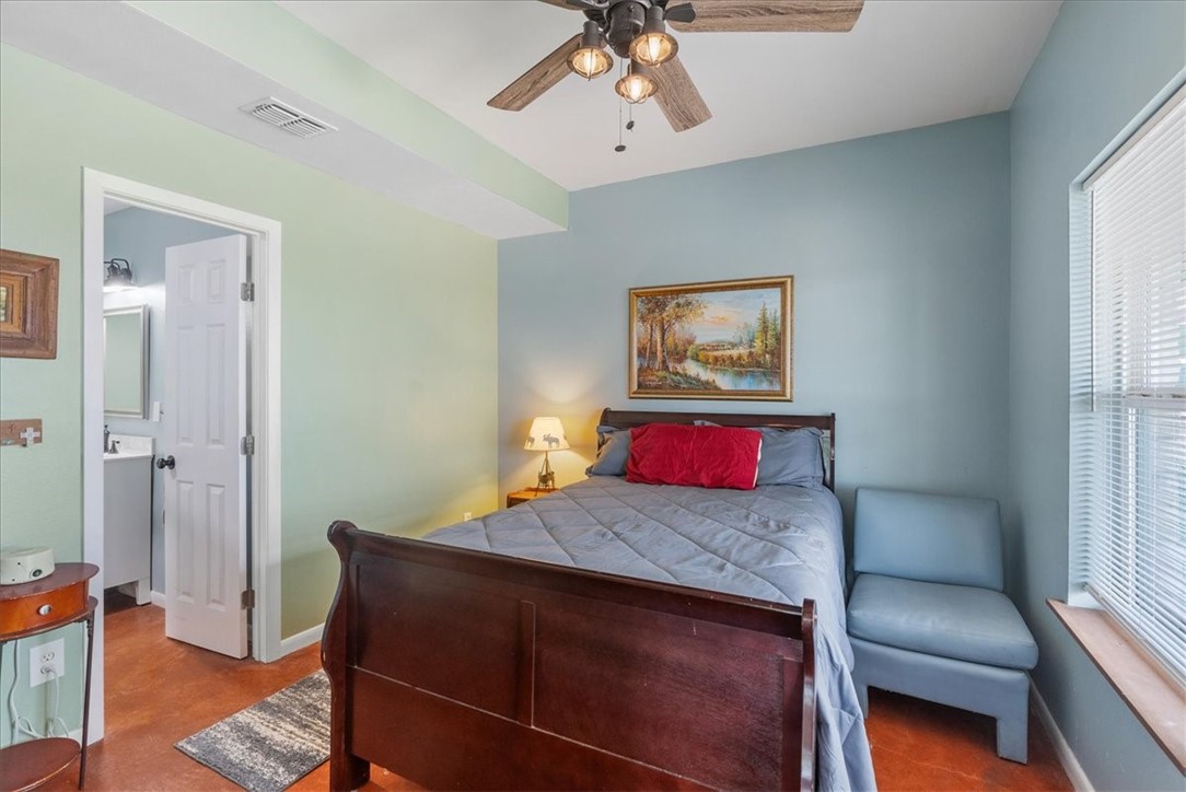 623 Nakishwana Circ Property Photo 16