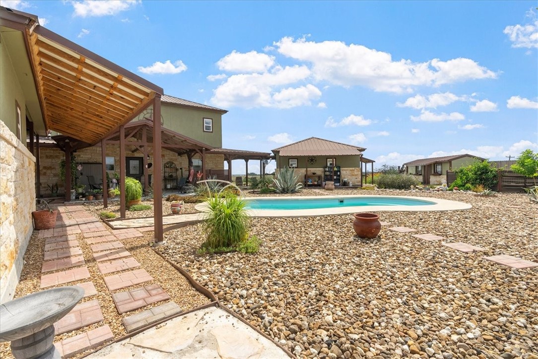 623 Nakishwana Circ Property Photo 32