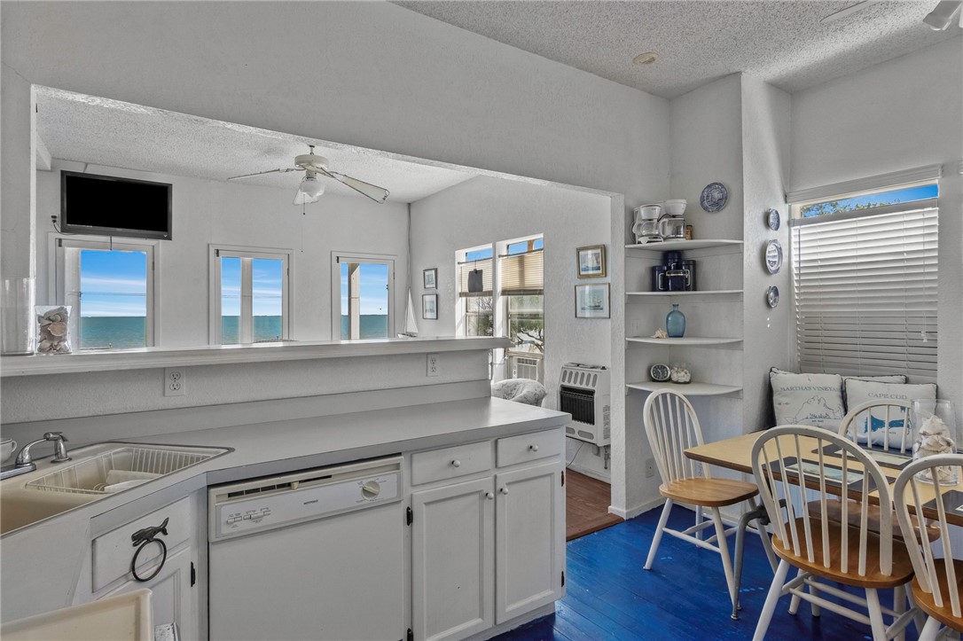 720 Copano Bay Dr Property Photo 13
