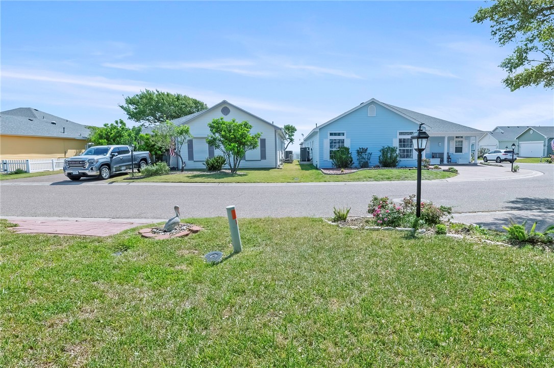 33 Primrose Circ Property Photo 32