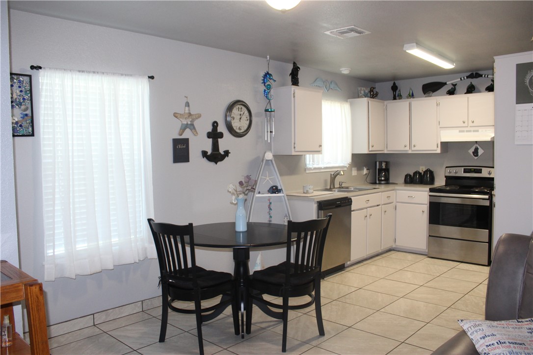 2573 Alana Lane Property Photo 5