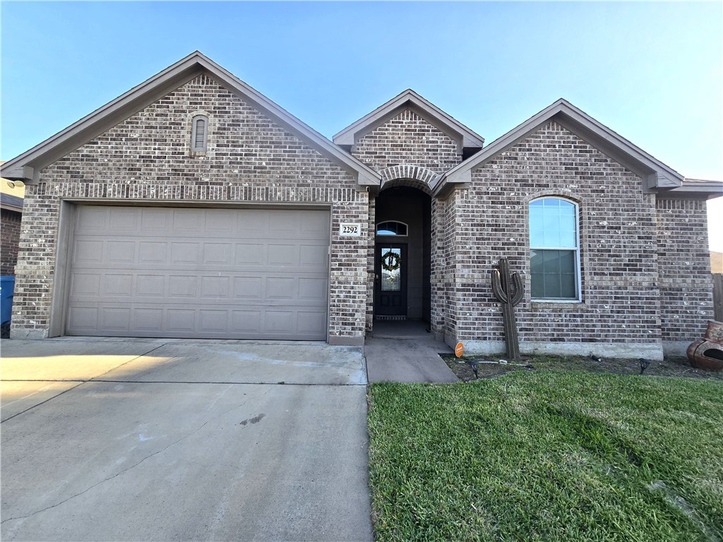2292 Tallow Dr Property Photo