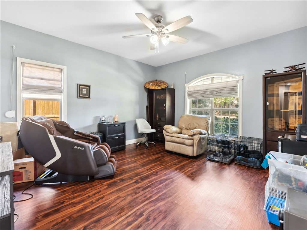 5422 Pressler Dr Property Photo 7