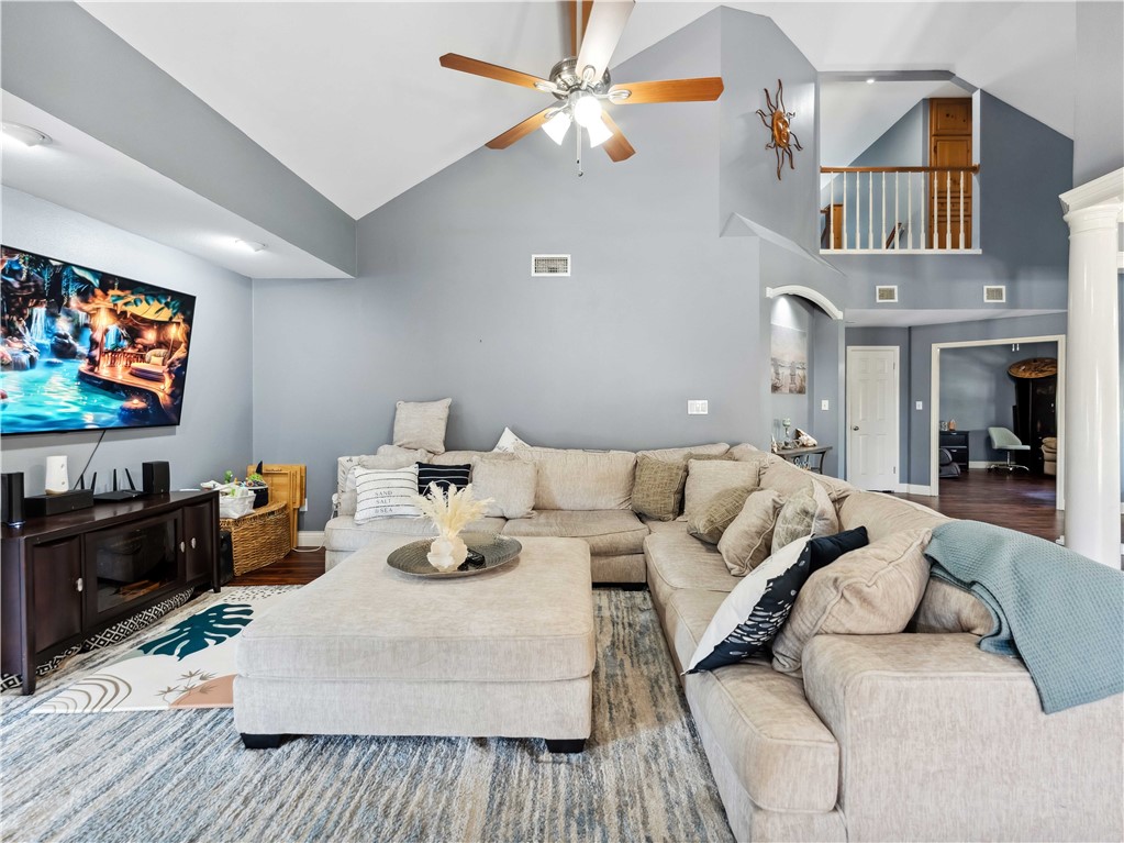 5422 Pressler Dr Property Photo 9