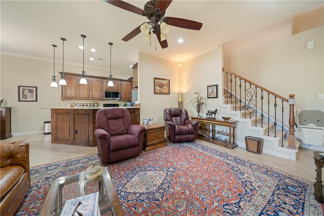 6934 Wooldridge R-5 Property Photo 3