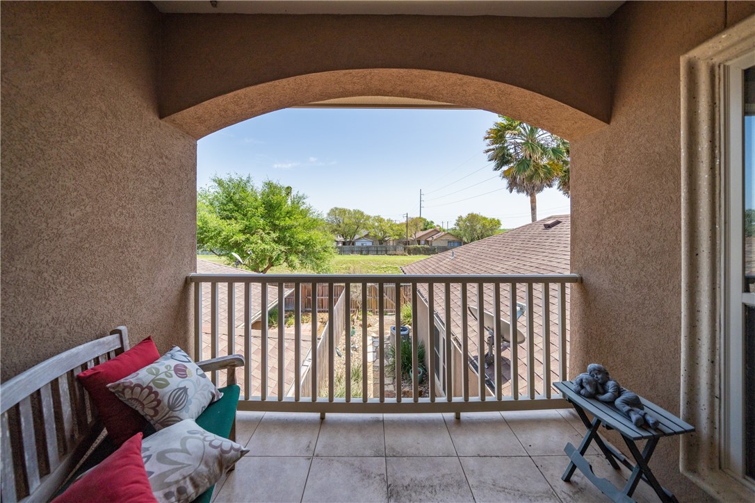 6934 Wooldridge R-5 Property Photo 33