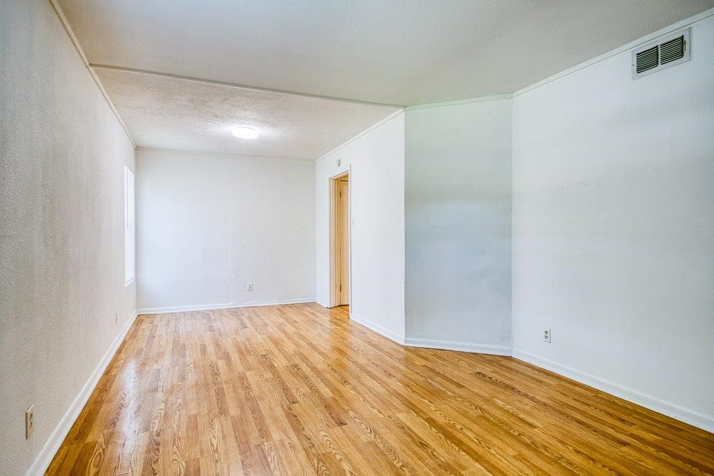 3906 Verner Circ Property Photo 13