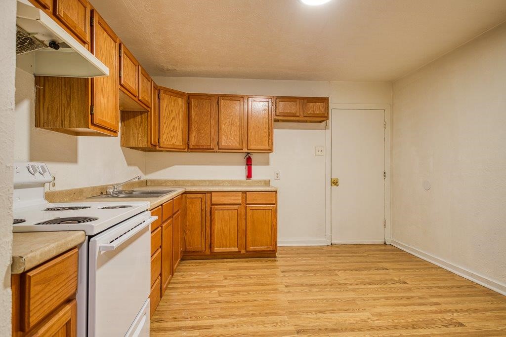 3906 Verner Circ Property Photo 17