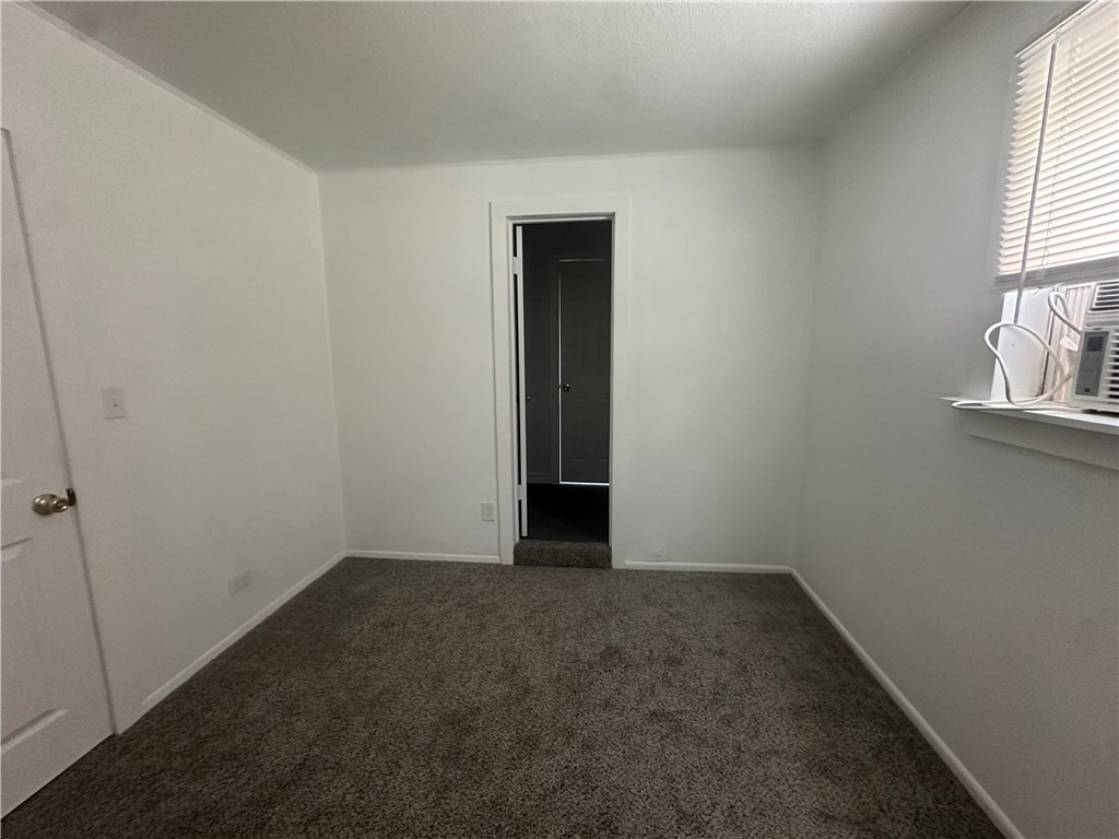 225 W Avenue B Property Photo 21