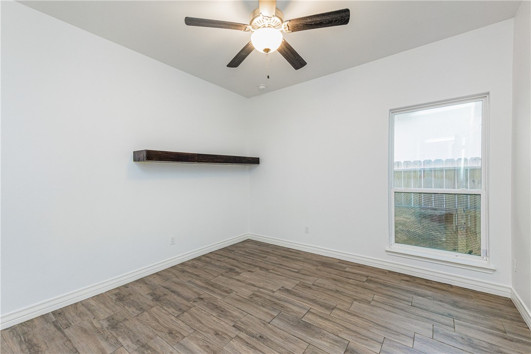 7838 Superman Dr Property Photo 35