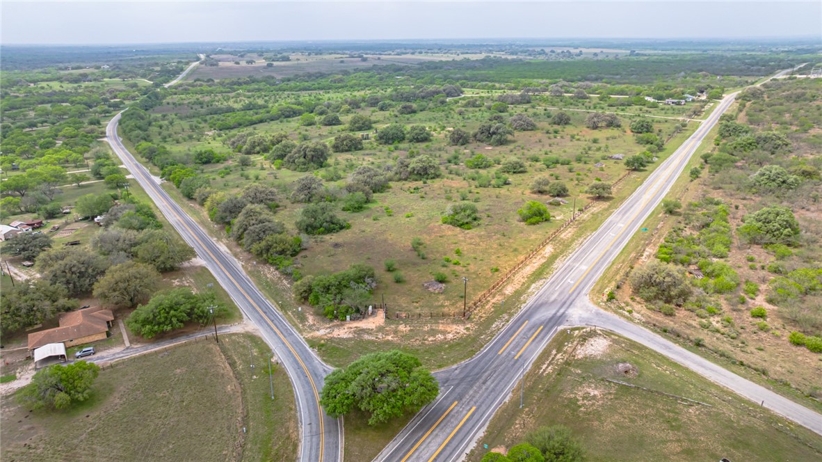 3019 Fm 673 Property Photo 10