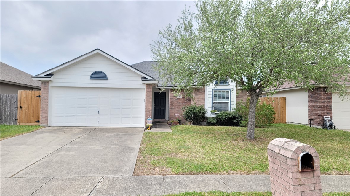 1717 Overland Property Photo 1