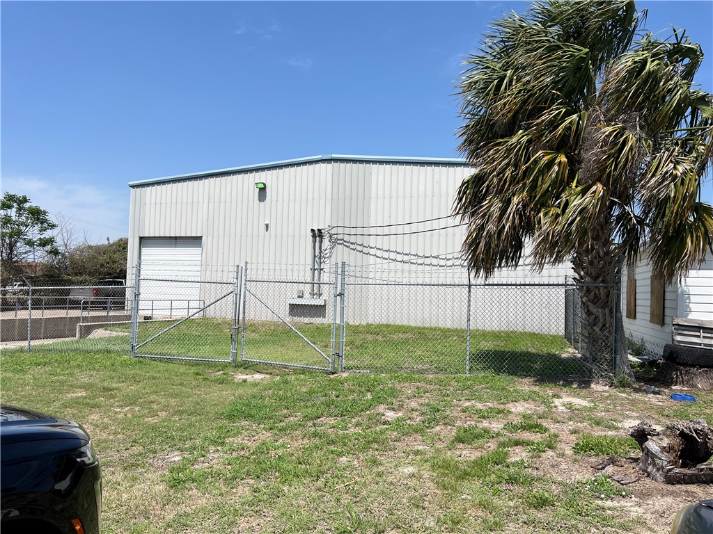 333 Anchor Street St Property Photo 2