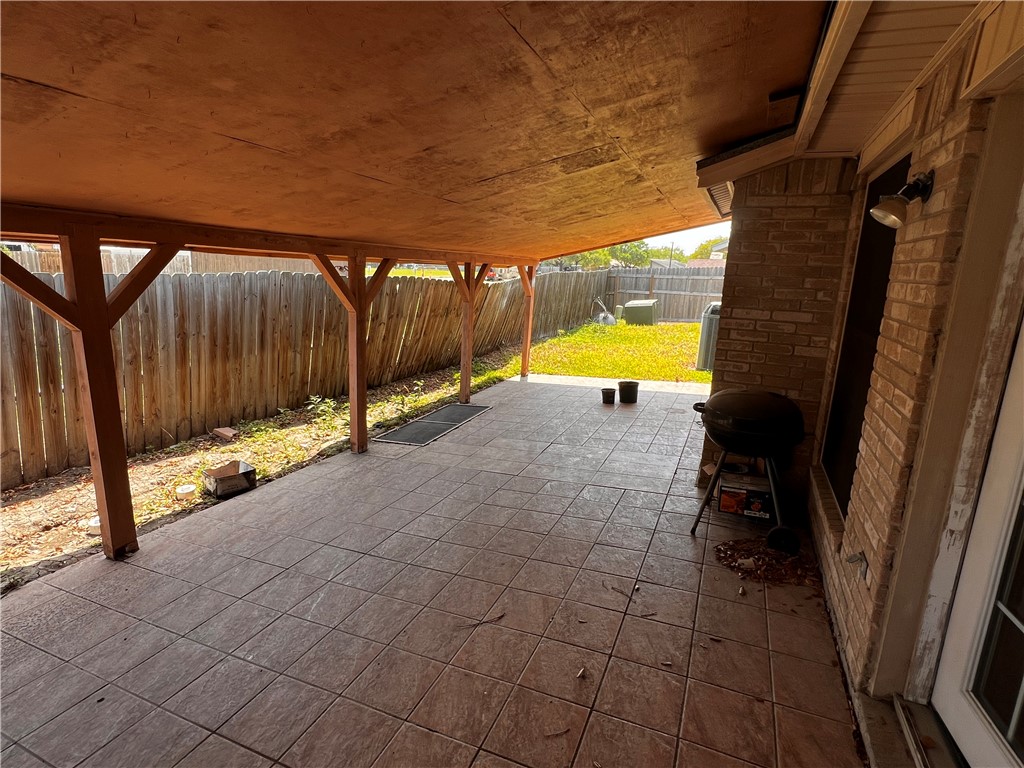 5329 Inverness Dr Property Photo 10