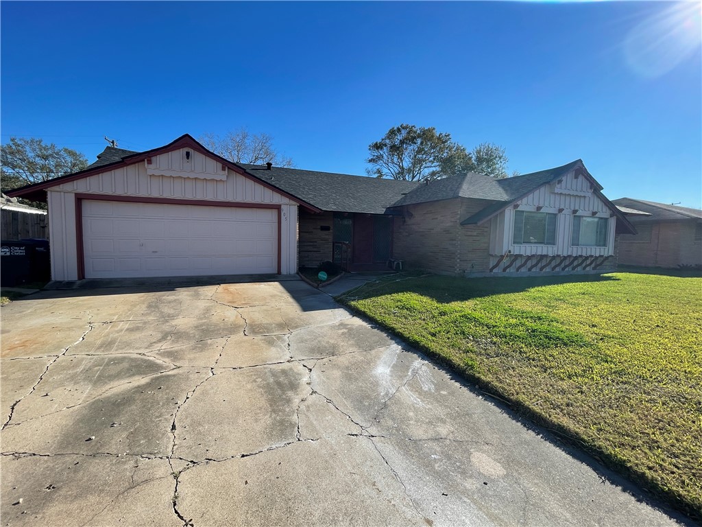 905 Carmel Pkwy Property Photo 2