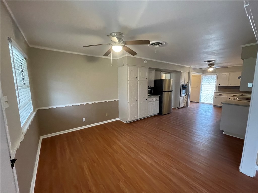 905 Carmel Pkwy Property Photo 5