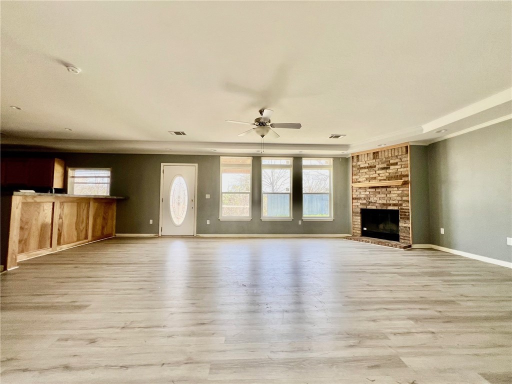 18533 Fm 850 Property Photo 2