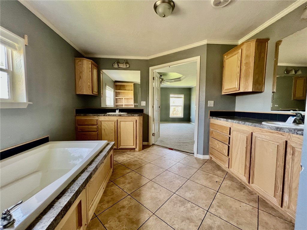 18533 Fm 850 Property Photo 7