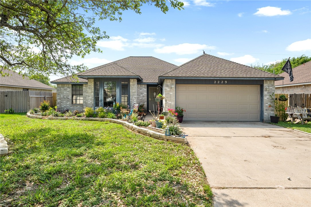 2229 Pebble Beach Dr Property Photo