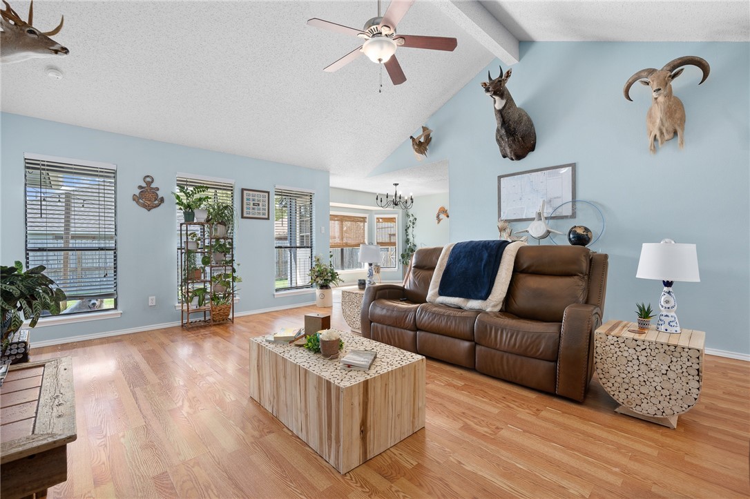 2229 Pebble Beach Dr Property Photo 9