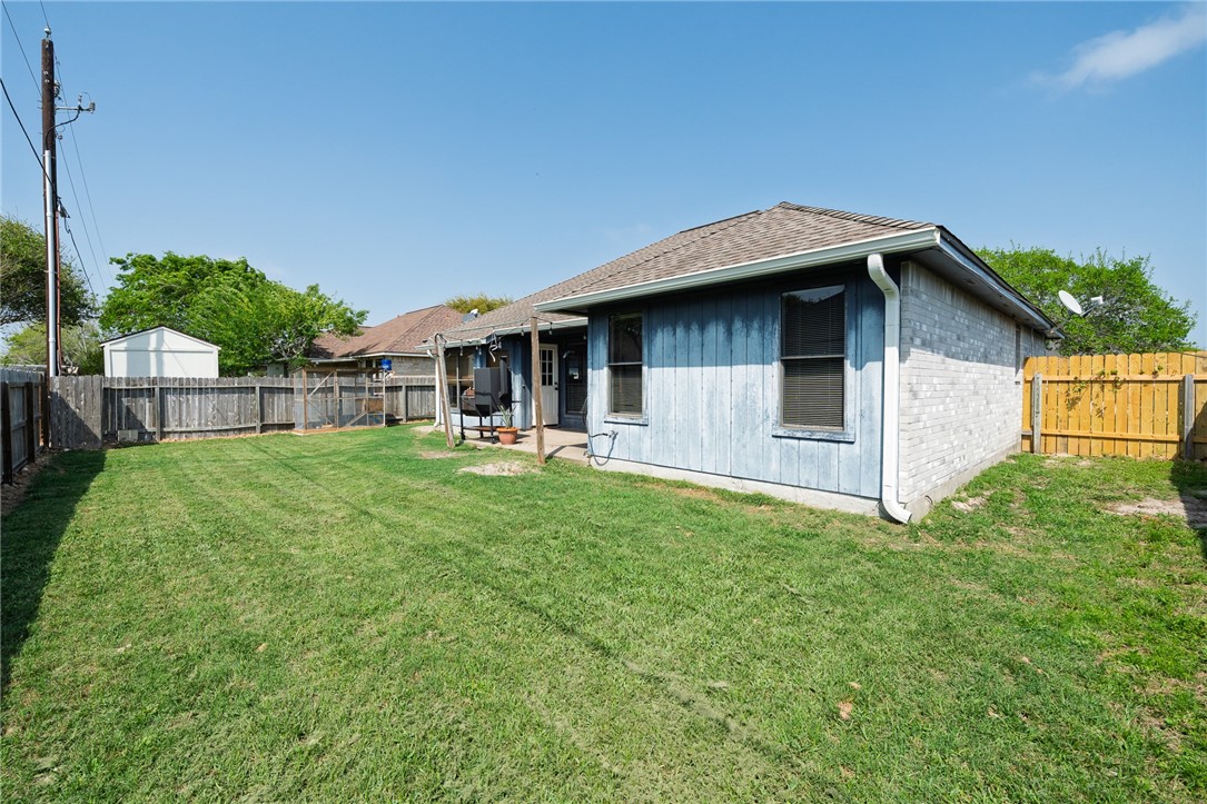 2229 Pebble Beach Dr Property Photo 25