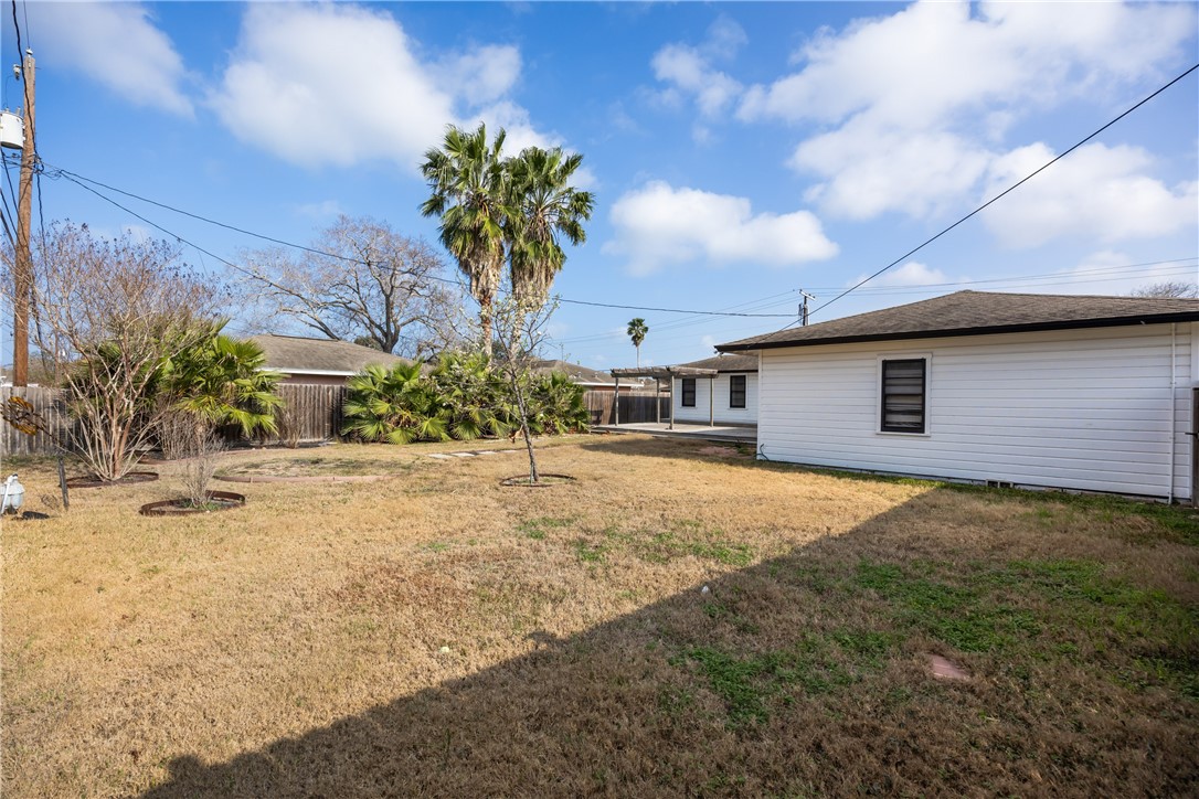 350 Doddridge St Property Photo 40