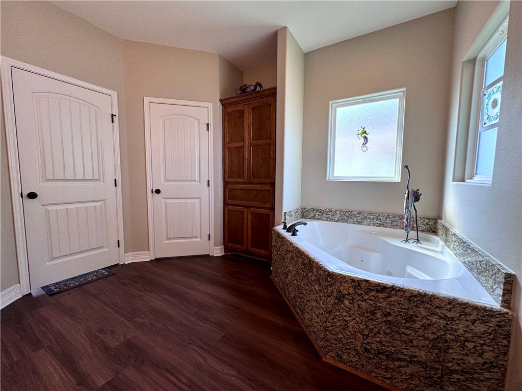 15921 Cozumel Dr Property Photo 22