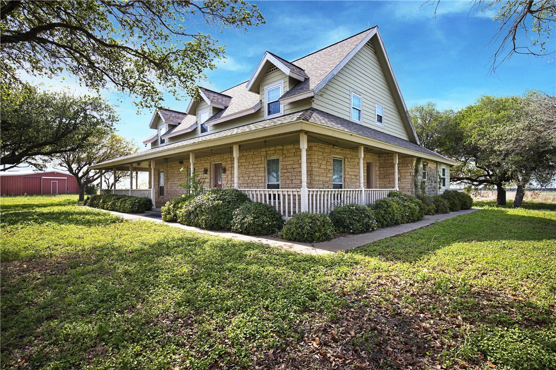 9522 County Road 1178 Property Photo 1