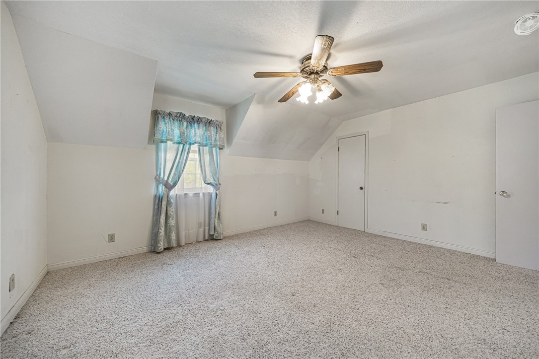 9522 County Road 1178 Property Photo 26