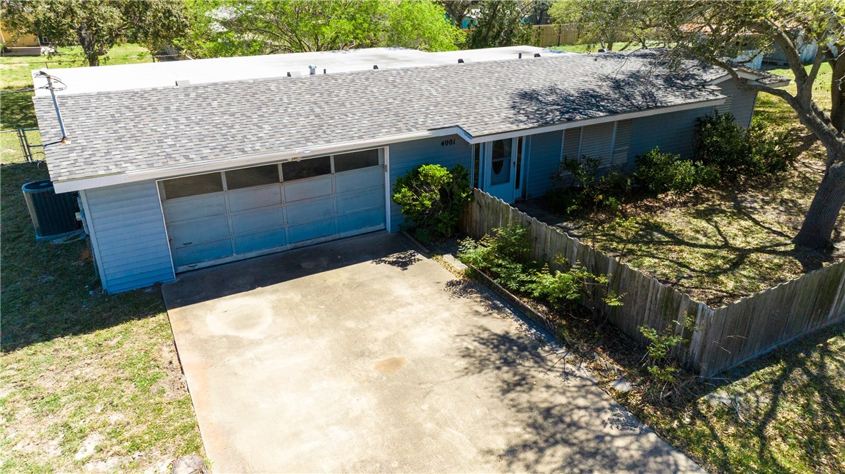 Blue Water Real Estate Listings Main Image
