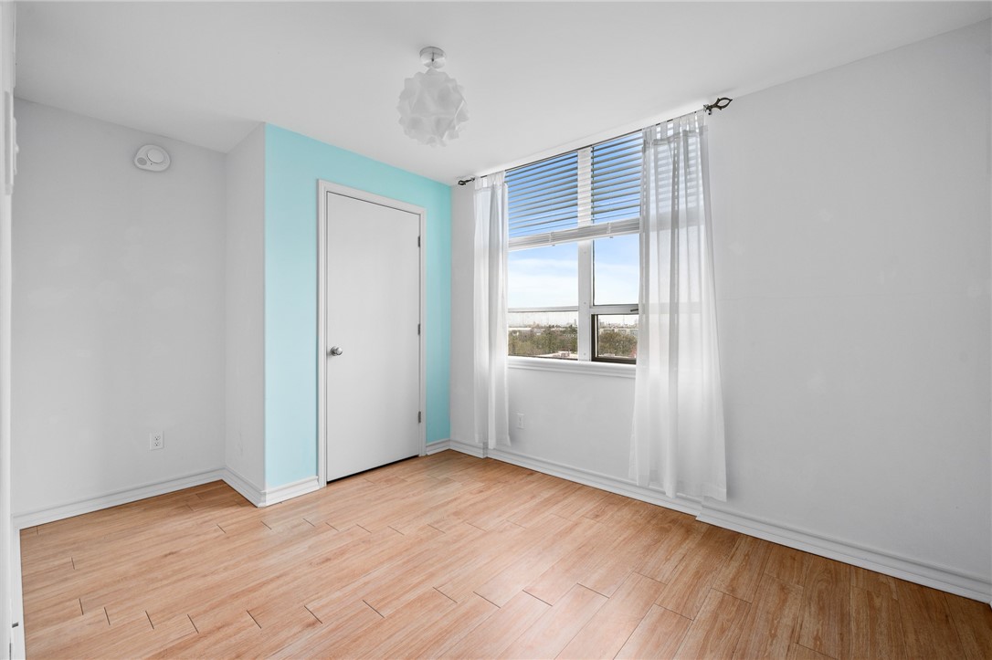 715 S Upper Broadway St 701 Property Photo 31
