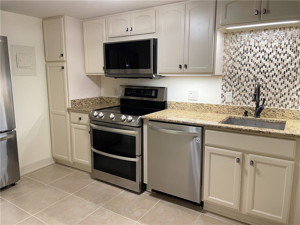 4000 Surfside Blvd 807 Property Photo 5
