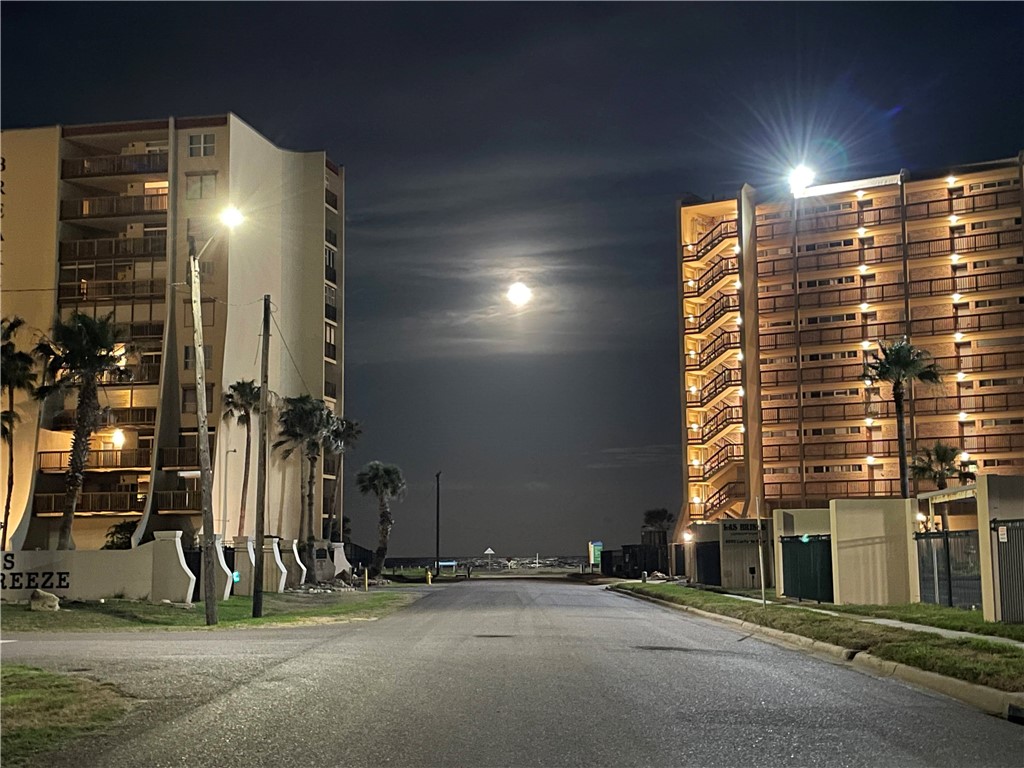 4000 Surfside Blvd 807 Property Photo 33