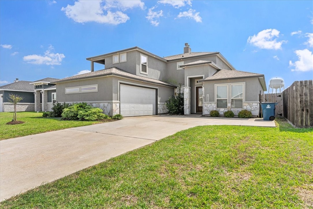 1805 Bay Landing Dr Property Photo 1