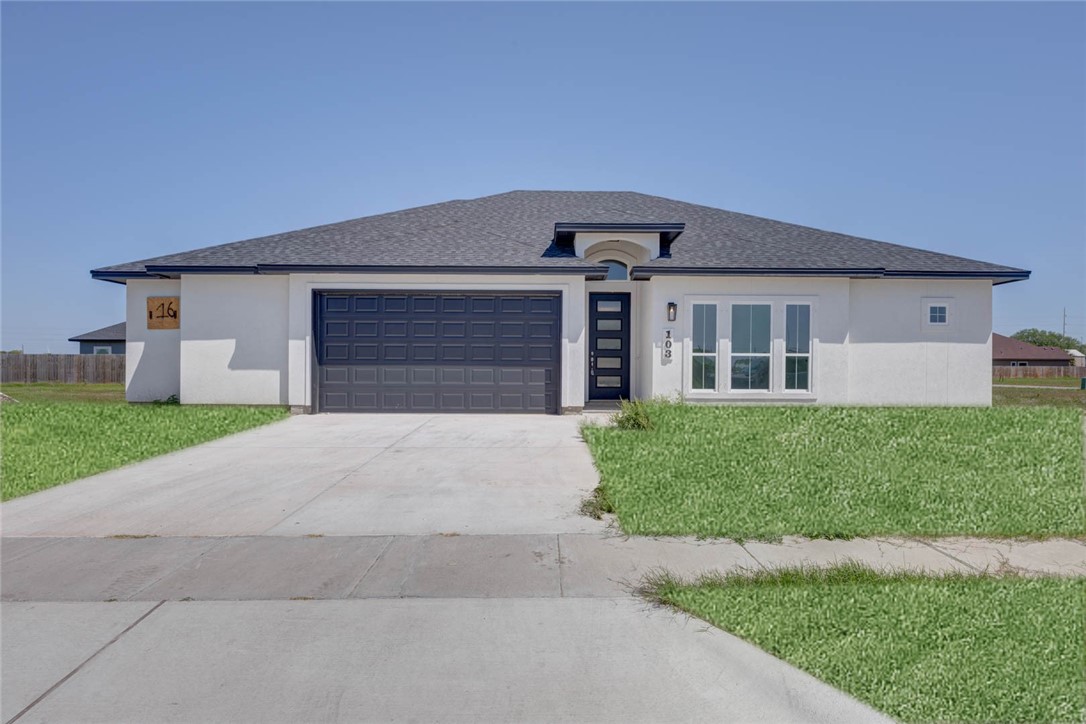103 Peridot St Property Photo 1