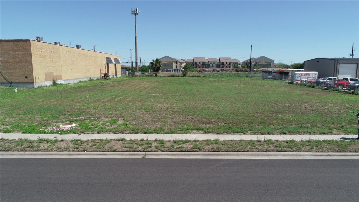 5722 Patton St Property Photo