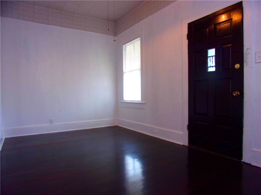 815 Furman Ave A & B Property Photo 5
