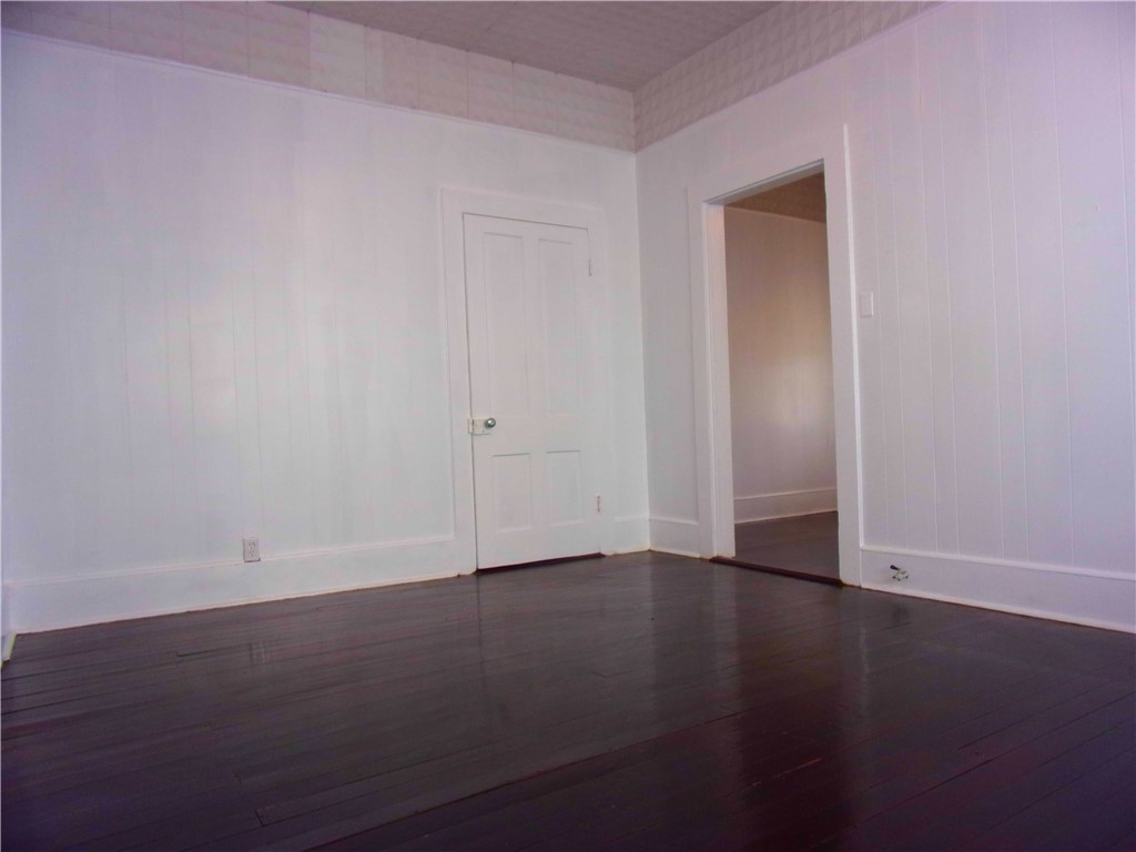 815 Furman Ave A & B Property Photo 8