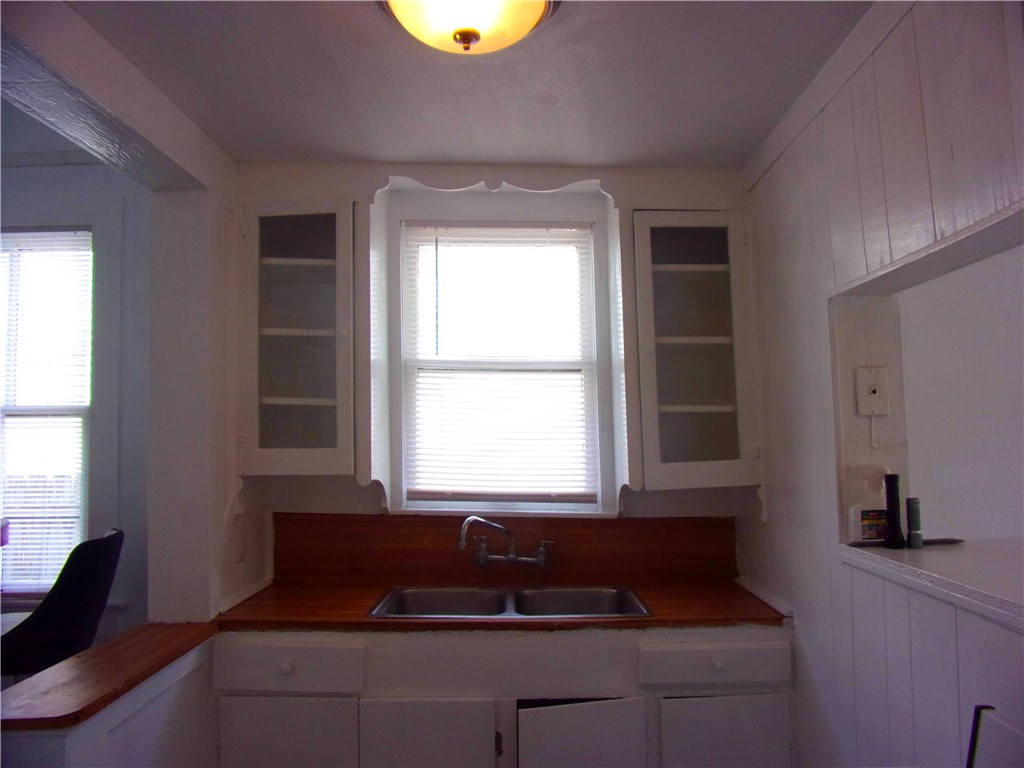 815 Furman Ave A & B Property Photo 12