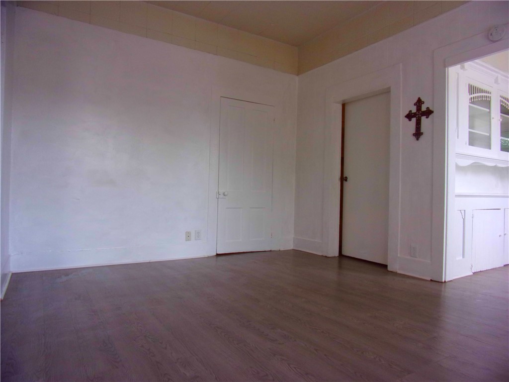 815 Furman Ave A & B Property Photo 23