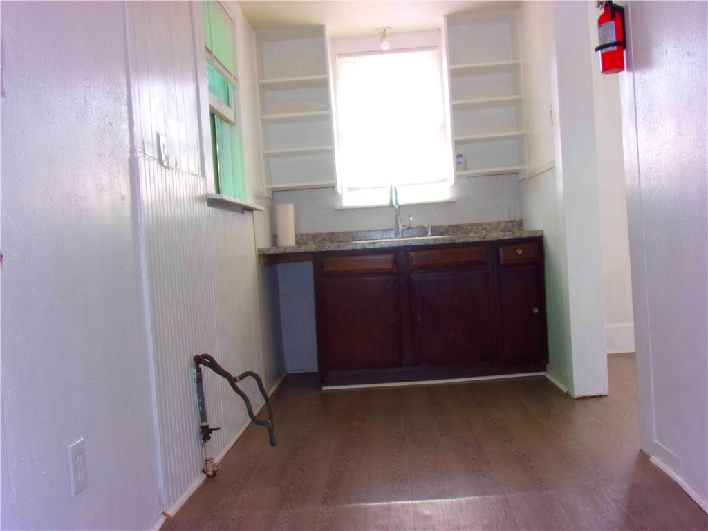 815 Furman Ave A & B Property Photo 26