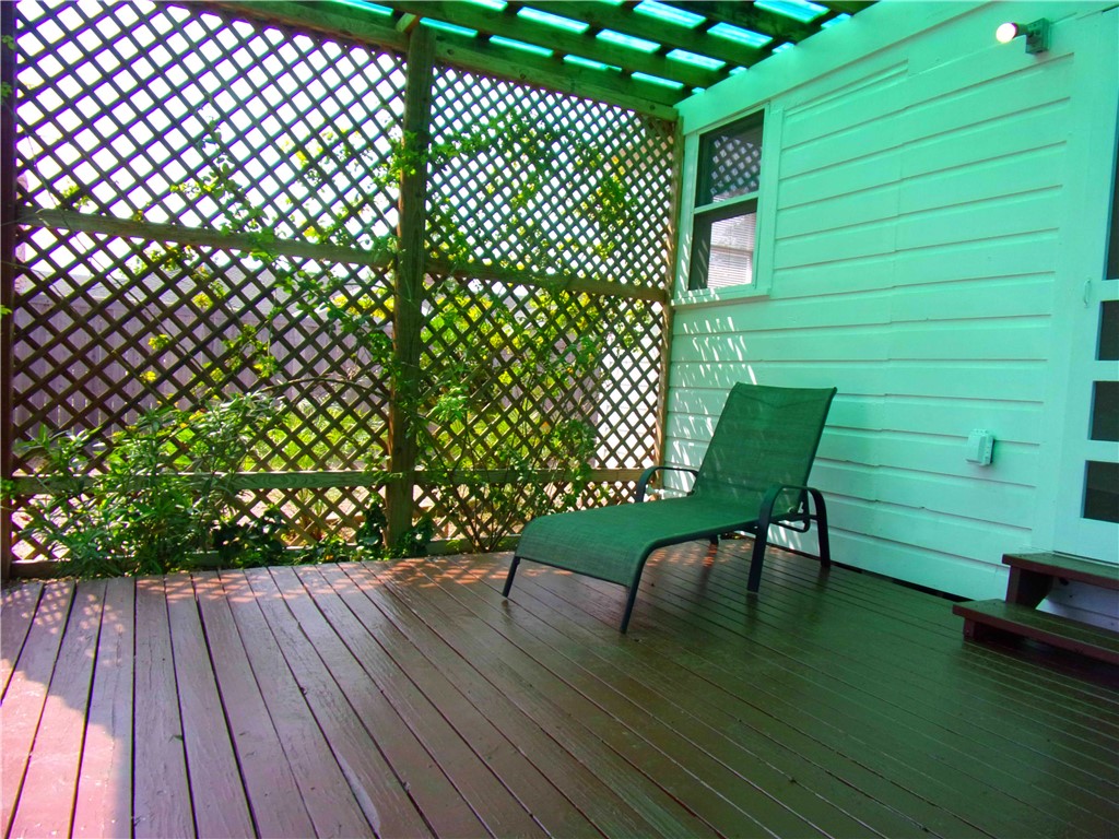 815 Furman Ave A & B Property Photo 27