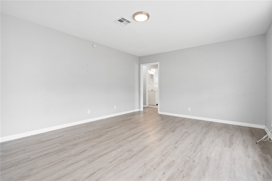 3432 Olsen Dr Property Photo 3