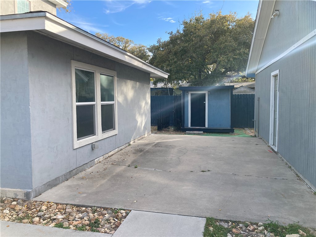 404 S Mccampbell St Property Photo 15