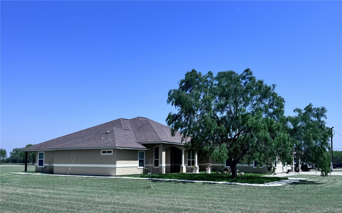 527 Coyote Ranch (pvt) Rd, Property Photo 2