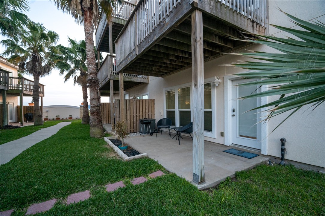 14878 Granada Dr 403 Property Photo 28