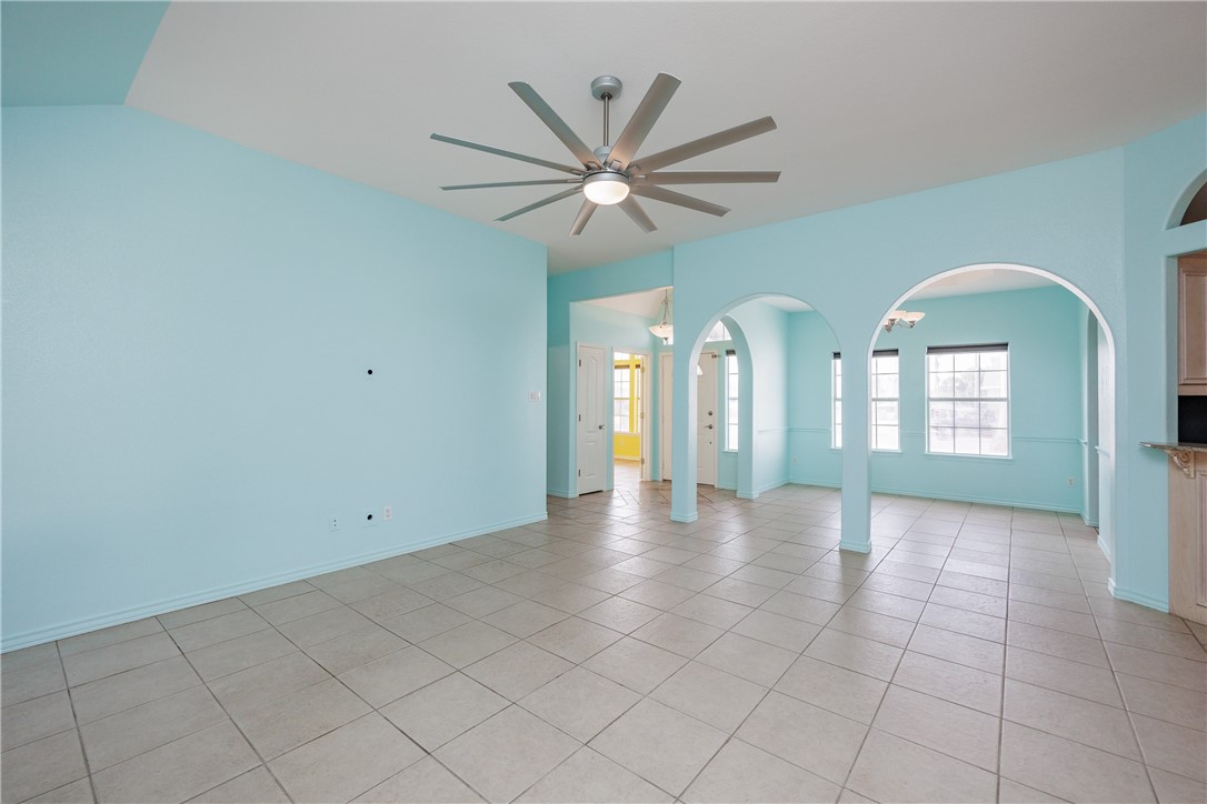 13946 Laffite Dr Property Photo 5