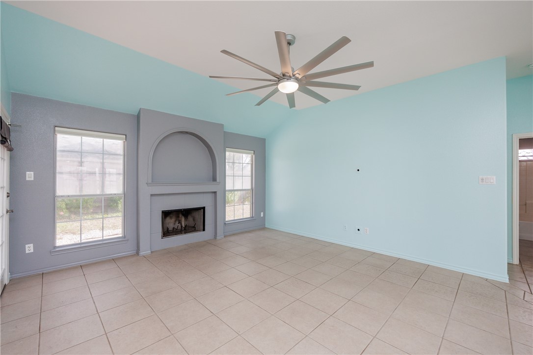 13946 Laffite Dr Property Photo 6