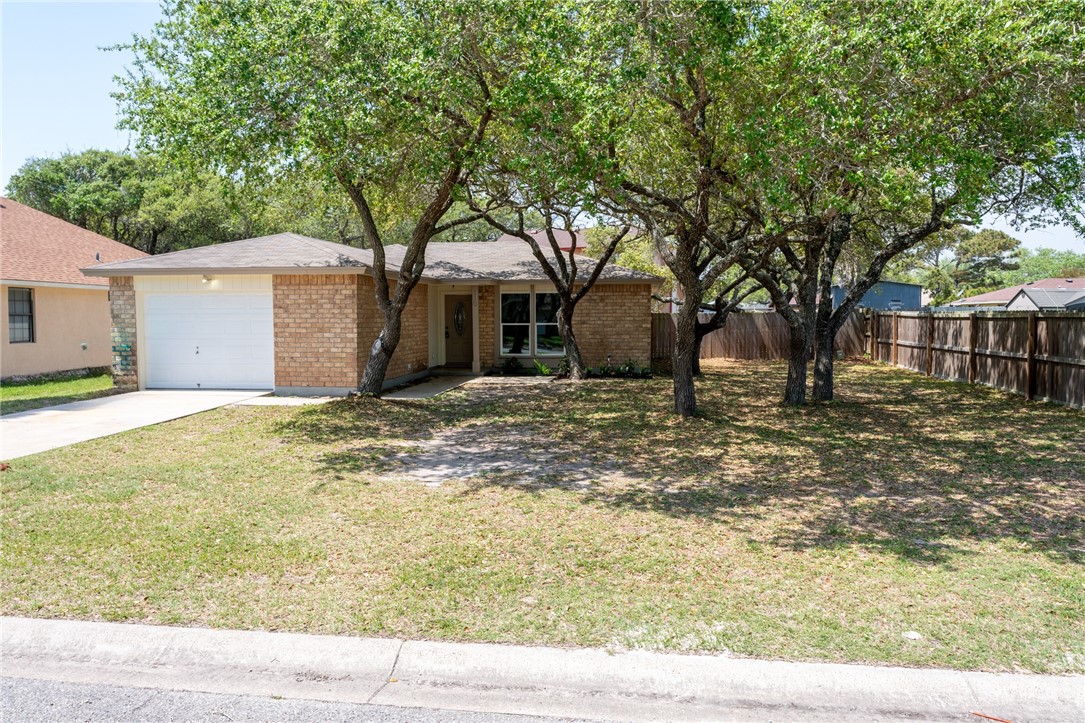 110 Saunders Property Photo 2